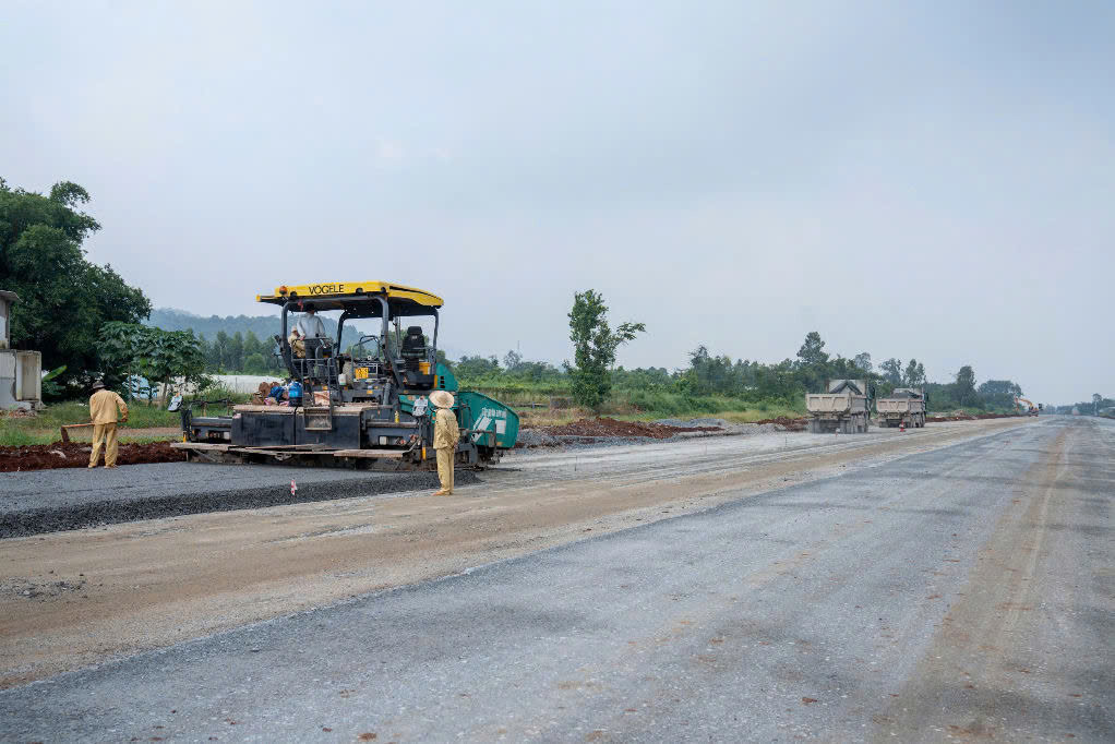 Cao tốc Biên Hòa - Vũng Tàu vào cao điểm thi công- Ảnh 3.