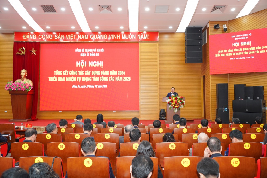 Toàn cảnh hội nghị