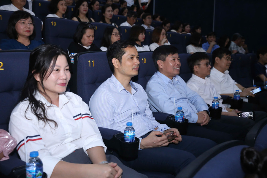 Đại diện các cơ quan báo chí, truyền thông, các trường đại học. dai-dien-cac-co-quan-bao-chi-truyen-thong-cac-truong-dai-hoc.jpg