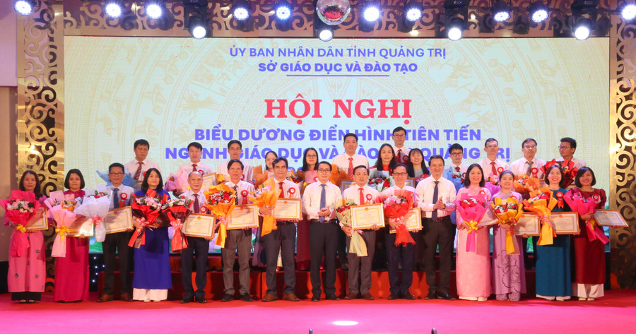 dien-hinh-giao-duc-10.jpg