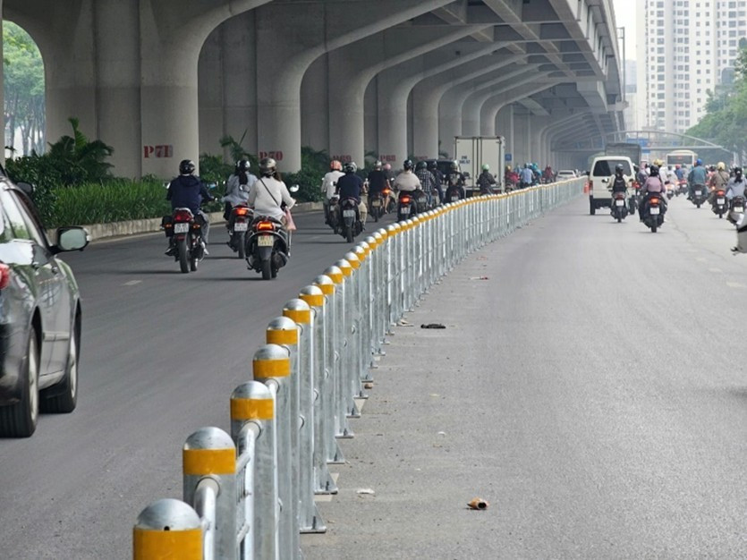 ha-noi-ke-don-cho-benh-thieu-y-thuc-tham-gia-giao-thong-2.jpg