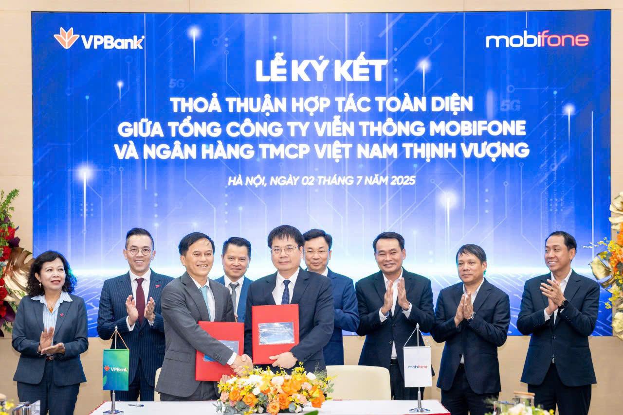 VPBank và MobiFone ký kết thỏa thuận hợp tác chiến lược toàn diện.