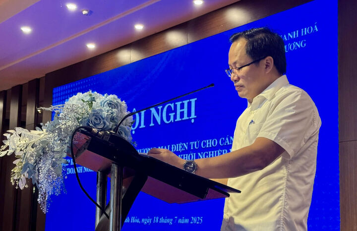 Ông Trần Đức Lương, Phó Giám đốc Sở Công Thương Thanh Hóa cho biết tỉnh vẫn đang đối mặt với những thách thức không nhỏ như doanh nghiệp chưa biết cách áp dụng TMĐT hiệu quả, nhân lực thiếu kỹ năng số
