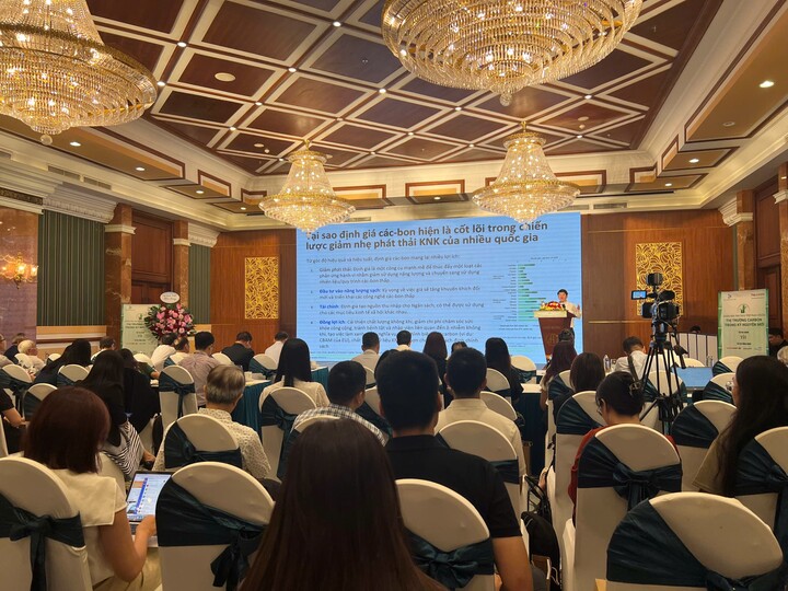 Toàn cảnh diễn đàn. Ảnh: Lê An