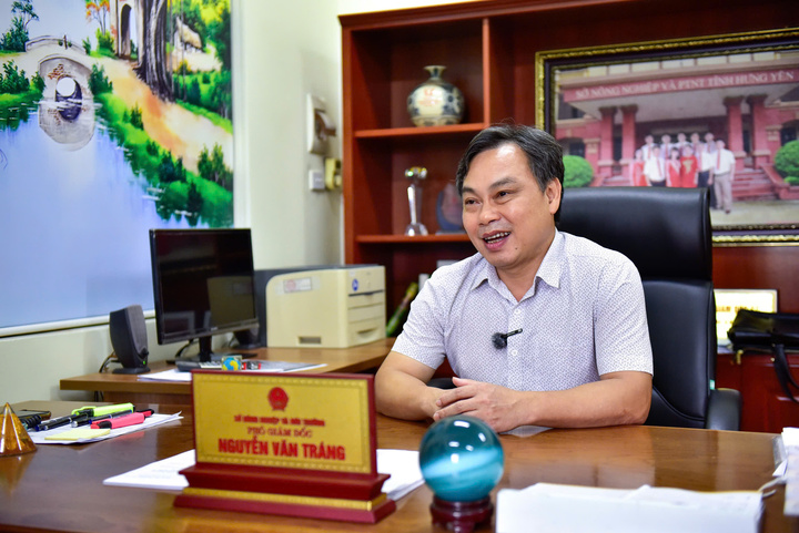 Ông Nguyễn Văn Tráng - Phó Giám đốc Sở Nông nghiệp và Môi trường tỉnh Hưng Yên trả lời phỏng vấn. Ảnh M.T