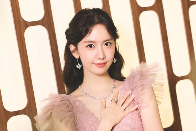 YoonA (SNSD) nói về tin đồn ám ảnh vị trí trung tâm sau 18 năm
