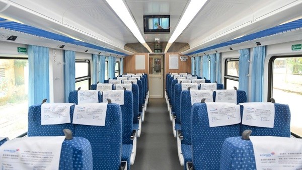 Đường sắt khai trương tàu du lịch chất lượng cao Hà Nội – Đồng Hới