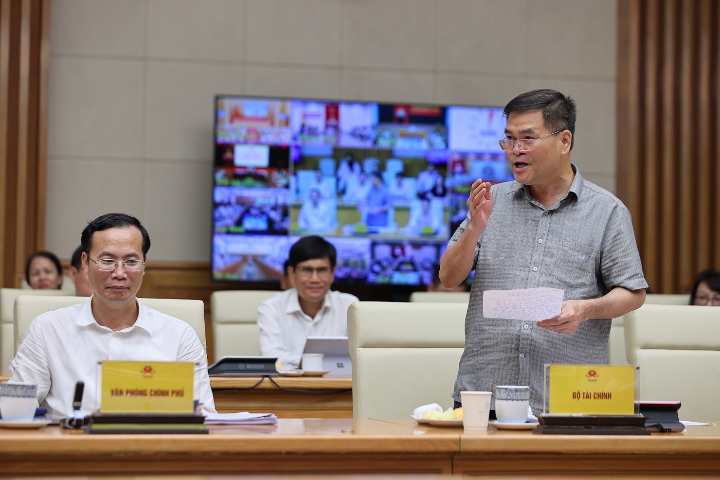 Thứ trưởng Bộ Tài chính Bùi Văn Khắng phát biểu tại Hội nghị Tổng kết năm học 2024 - 2025 do Bộ Giáo dục và Đào tạo tổ chức ngày 22/8.