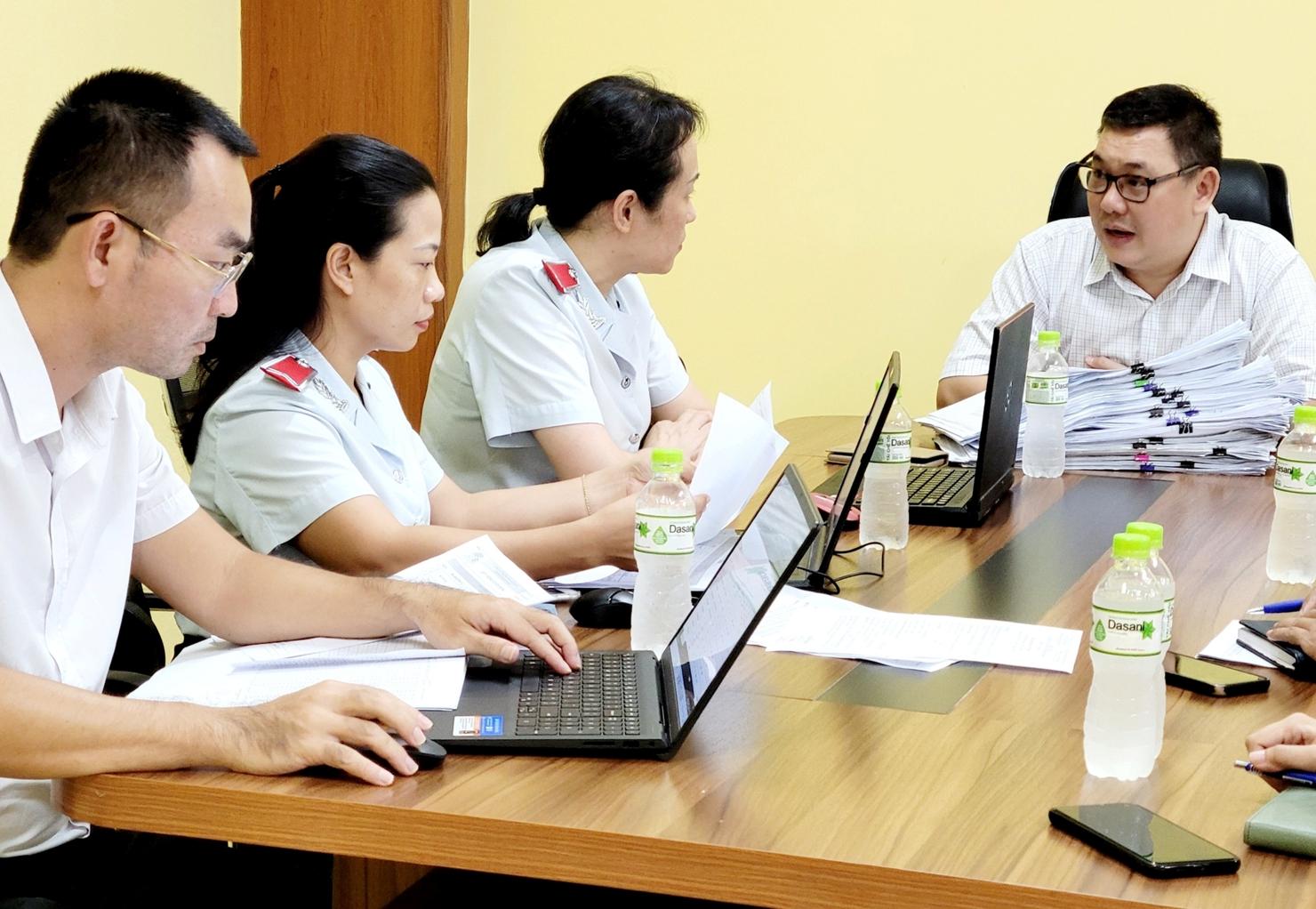 Vẫn khó xử lý doanh nghiệp chậm, nợ bảo hiểm xã hội - Ảnh 1