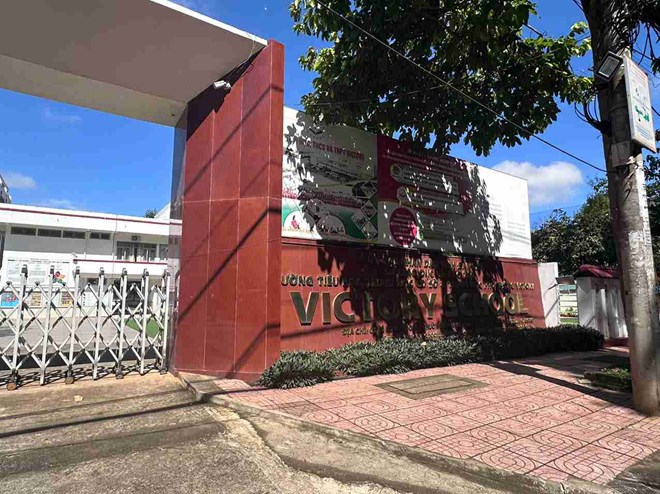 Sở Giáo dục và Đào tạo Đắk Lắk vào cuộc vụ học sinh lớp 9 bị tạm ngừng học