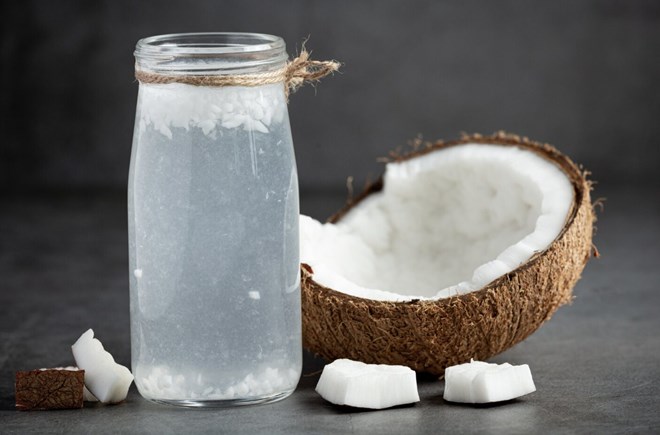 Uống nước dừa sai thời điểm có thể gây mệt mỏi và rối loạn điện giải