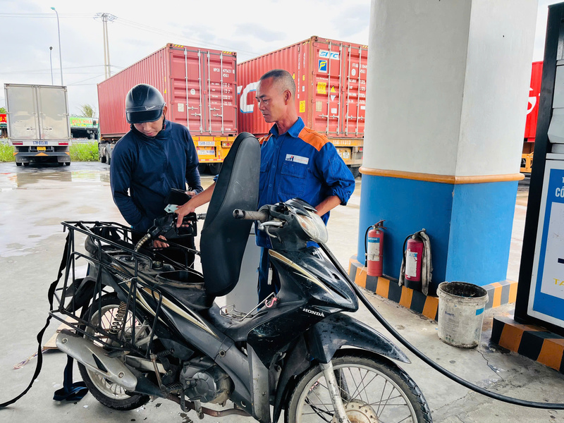 Giá xăng dầu trong nước hôm nay ngày 26/10/2025. Ảnh: P.C