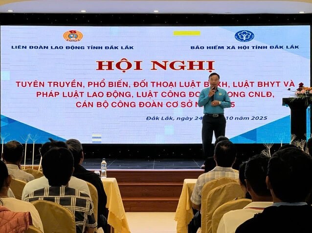 Đắk Lắk tuyên truyền, đối thoại chính sách bảo hiểm cho gần 200 người lao động
