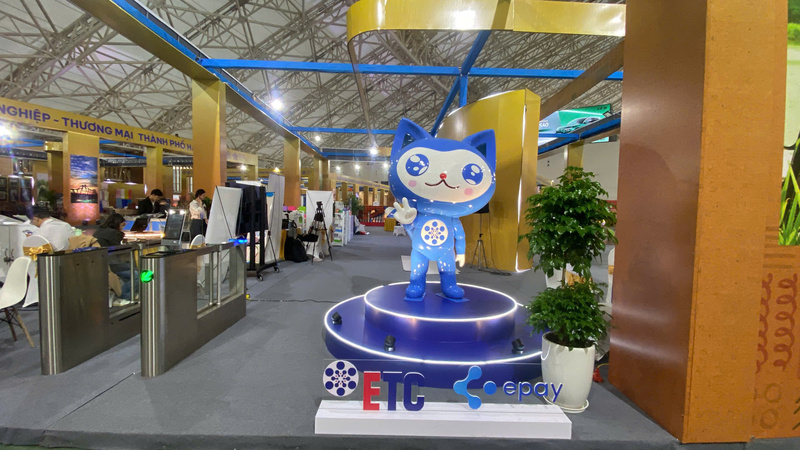 Gian hàng của Công ty CP Tập đoàn Nhân lực công nghệ cao và Robot thông minh VTG. Ảnh: N.H