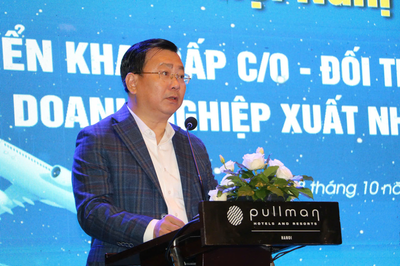 Ông Võ Nguyễn Phong, Giám đốc Sở Công Thương Hà Nội phát biểu khai mạc Hội nghị. Ảnh: Phong Lam