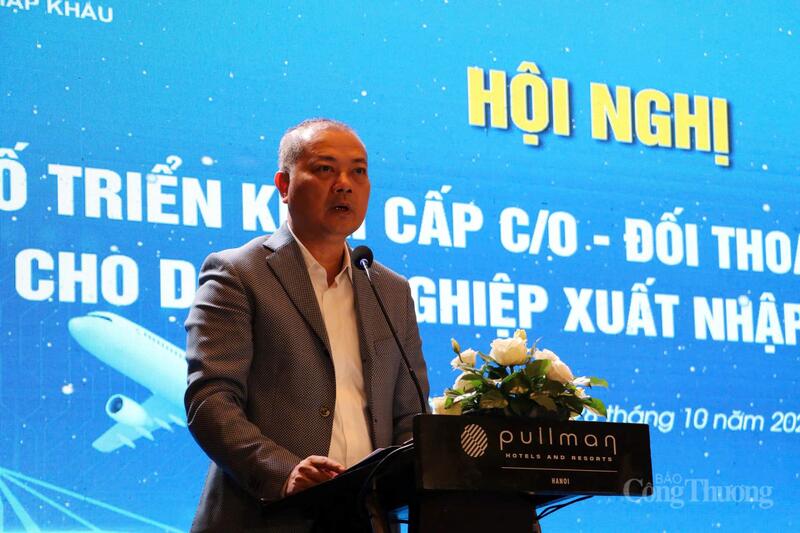 Ông Nguyễn Anh Sơn, Cục trưởng Cục Xuất nhập khẩu (Bộ Công Thương) phát biểu tại Hội nghị. Ảnh: Phong Lâm