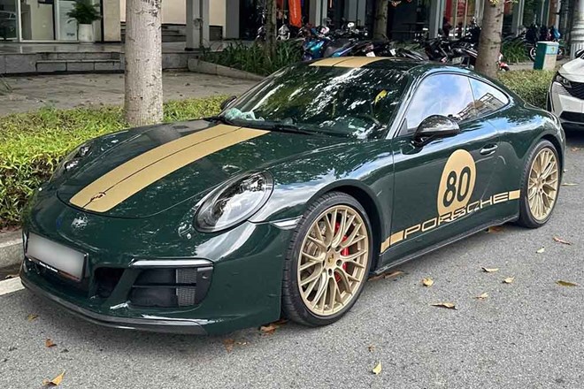 Porsche 911 thế hệ 991 phối màu lạ mắt thu hút giới mê xe tại TPHCM