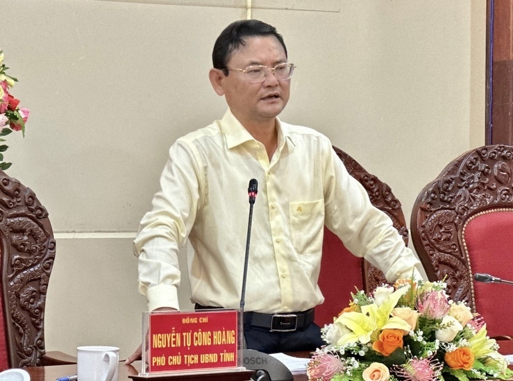 Phó Chủ tịch UBND tỉnh Gia Lai Nguyễn Tự Công Hoàng đề nghị các cơ quan liên quan gấp rút triển khai các phần việc, mục tiêu là khởi công ngày 19/12 và triển khai đồng loạt toàn tuyến.