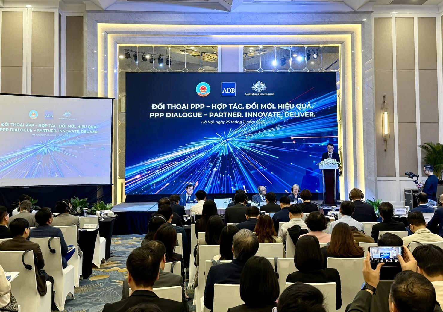 Đối thoại cấp cao về đối tác công – tư (PPP) do Bộ Tài chính, Ngân hàng Phát triển châu Á (ADB) phối hợp tổ chức. Ảnh: HD