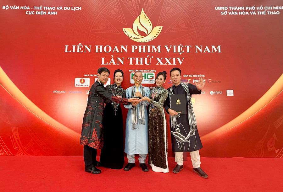 Phim 'Trạng Quỳnh nhí: Truyền thuyết Kim Ngưu' vừa được trao giải Bông Sen Vàng tại Liên hoan Phim Việt Nam lần thứ 24.