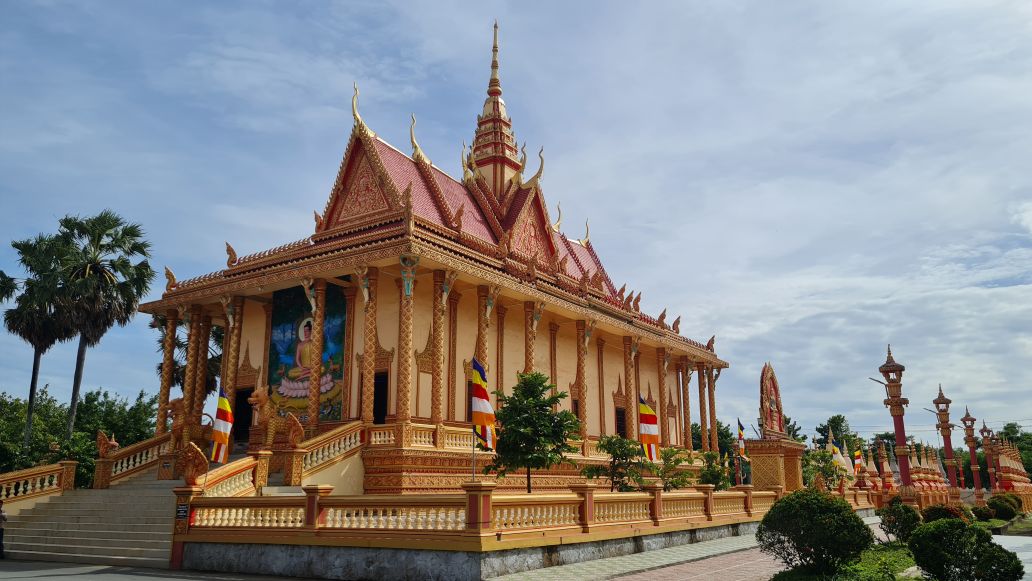 Di tích Chùa Xiêm Cán là điểm đến hấp dẫn của du khách mỗi khi đến Cà Mau. Ảnh: Nhật Hồ