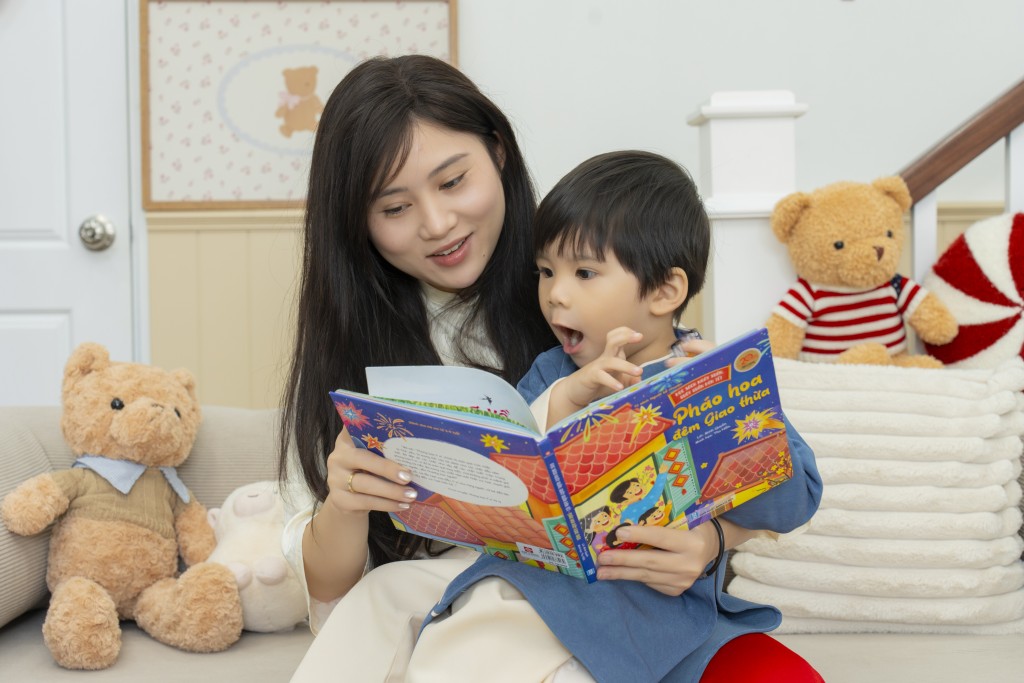 Những cuốn sách Tết 2026 mang đậm nét văn hóa Việt Những cuốn sách Tết 2026 mang đậm nét văn hóa Việt