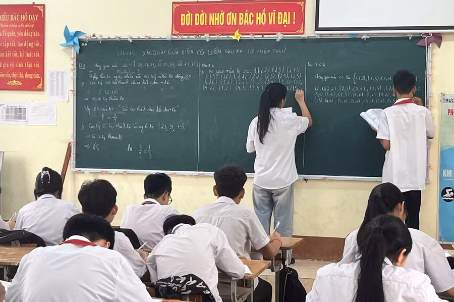 Công tác ôn tập được các nhà trường đẩy mạnh trong giai đoạn nước rút. son-dong3.jpg