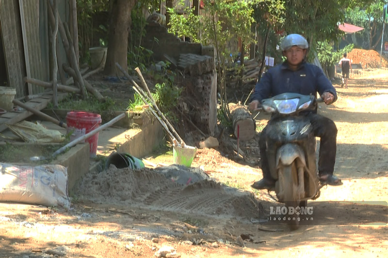 Đây là tuyến giao thông huyết mạch của xã Xuân Hòa. Ảnh: Đinh Đại