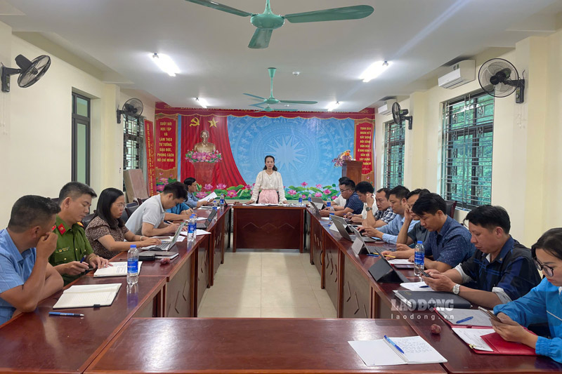 Đến hết năm 2028, bảo đảm 100% cán bộ, công chức cấp xã của tỉnh Lào Cai được bồi dưỡng, tập huấn chuyên môn, nghiệp vụ theo ngành, lĩnh vực. Ảnh: Đinh Đại