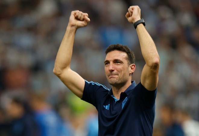 Lionel Scaloni tạo nên một Argentina biết cách vượt nghịch cảnh