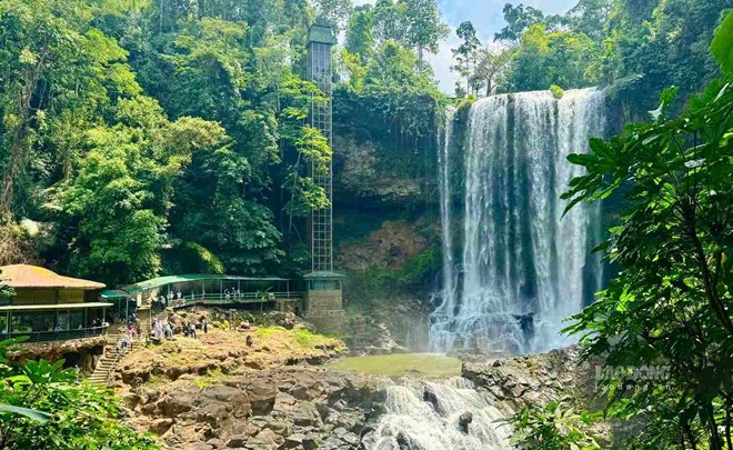Chủ đầu tư Khu du lịch thác ĐamB’ri cam kết khắc phục tồn tại sau thanh tra