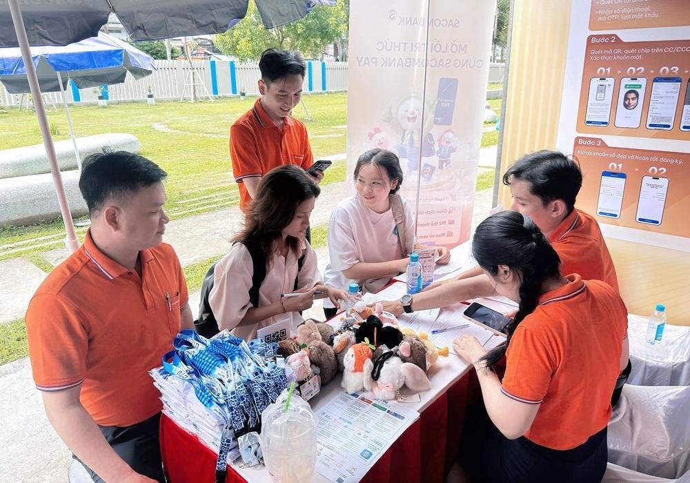 Sacombank triển khai ưu đãi học phí, mua sắm mùa tựu trường