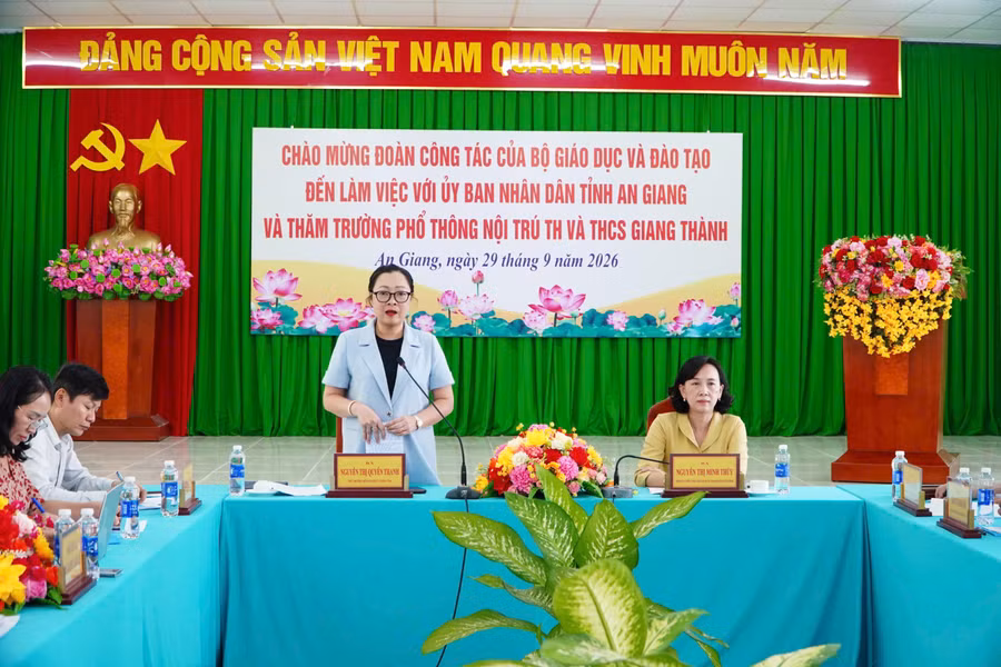 0-ag-thu-truong-11.jpg
