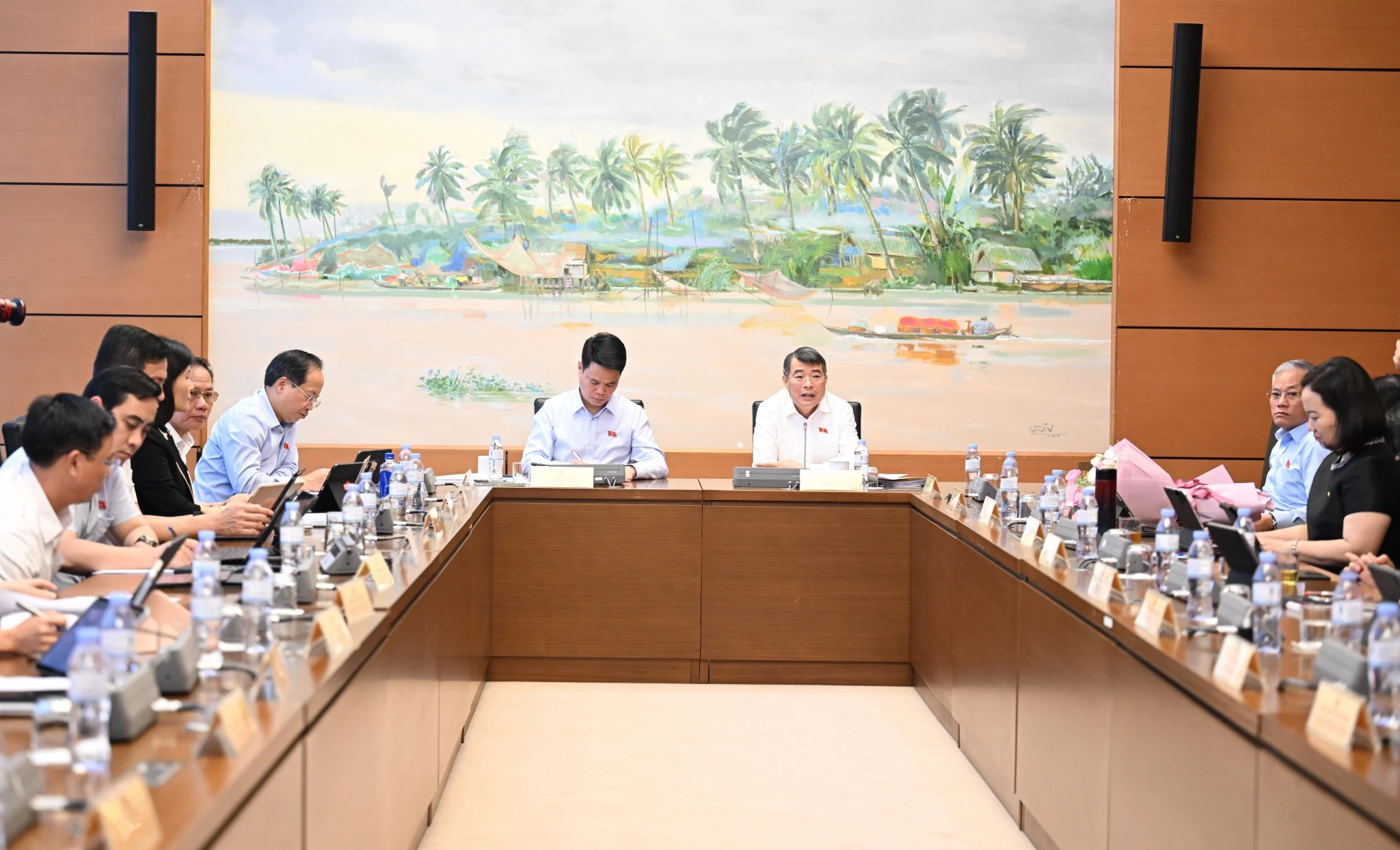 Thủ tướng Lê Minh Hưng: Phải kiểm soát được giá nhà ở xã hội, nhà cho thuê