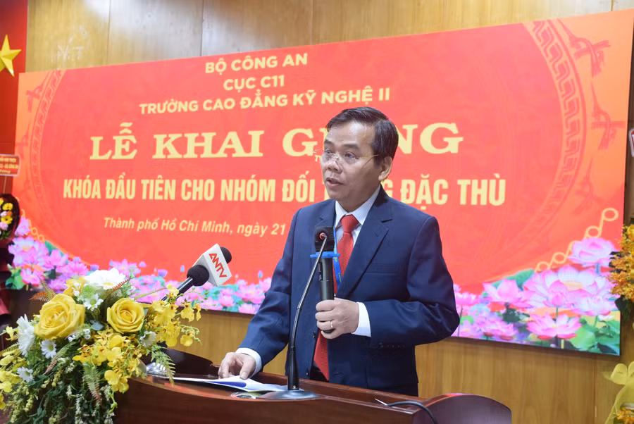 hoc-nghe-52.jpg