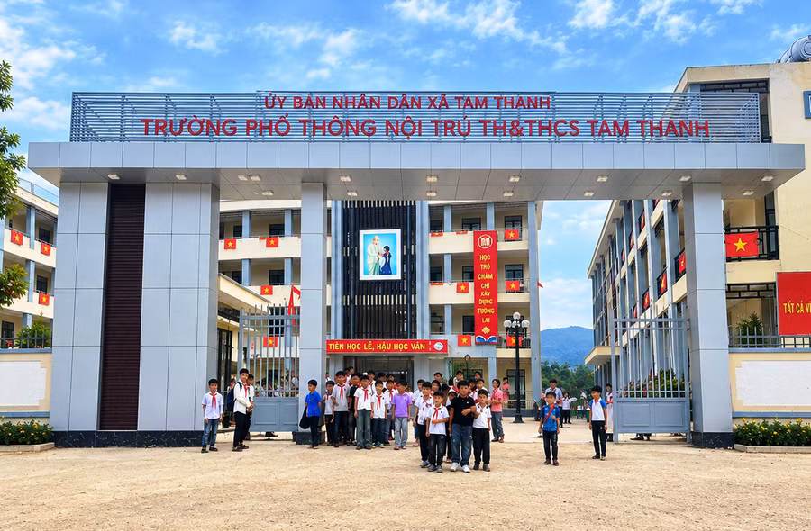 Trường Phổ thông nội trú TH&THCS Tam Thanh, tỉnh Thanh Hóa.